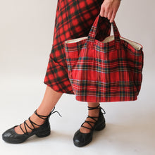 Load image into Gallery viewer, Comme Des Garcons Tricot Plaid Tote