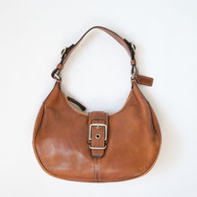 Load image into Gallery viewer, 2000s Coach Leather Shoulder Bag
