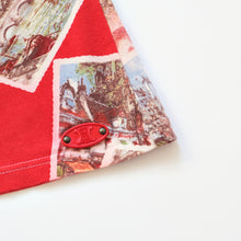 Load image into Gallery viewer, 2000s Postcard Print T-shirt