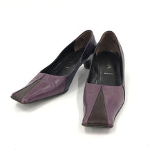 Load image into Gallery viewer, 1990s Prada Purple and Brown pumps