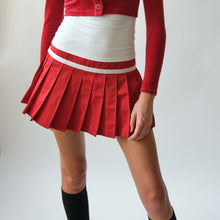 Load image into Gallery viewer, Dolce &amp; Gabbana Red Pleated Mini Skirt