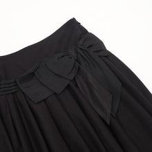 Load image into Gallery viewer, DKNY Black Midi Skirt w Bow