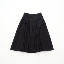 Load image into Gallery viewer, DKNY Black Midi Skirt w Bow