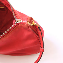 Load image into Gallery viewer, 2000s Tessuto Baguette Bag