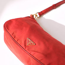 Load image into Gallery viewer, 2000s Tessuto Baguette Bag
