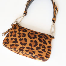 Load image into Gallery viewer, Vintage Leopard Print Cavallino Shoulder Bag