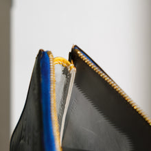 Load image into Gallery viewer, Vintage Matte Black Vernis Pochette